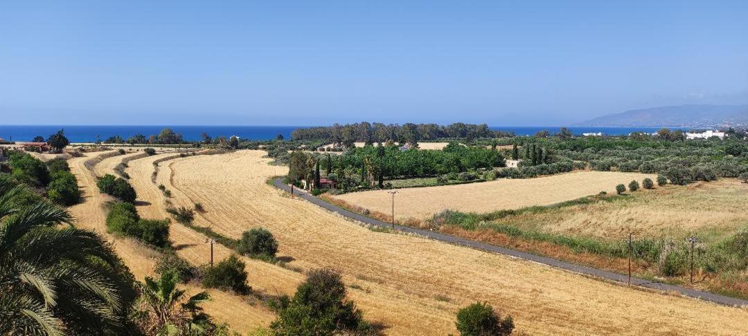 Panoramic Sea View Apartment In Polis-Latchi 外观 照片